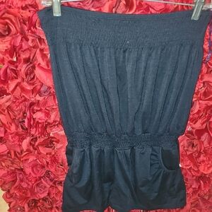 Chesley Black Smocked Tube Top One.   Piece Shortset Size Xlarge